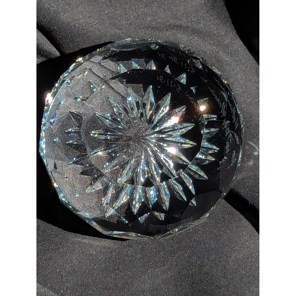 Vintage Waterford Crystal Paperweight, Starburst Cut Glass, Signed 1991 - Picture 8 of 17
